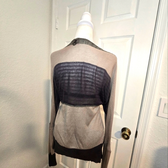 SAVE THE QUEEN cardigan. - Picture 4 of 6